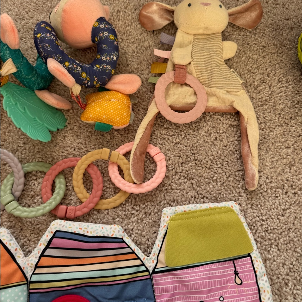 Newborn Baby Girl Toy Lot - Picture 3 of 5